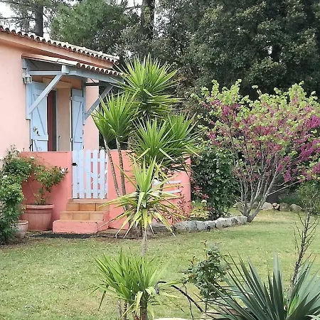 بيت ضيافة Casteldara بورتو فيكشْيو